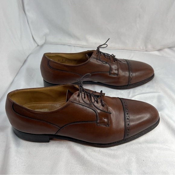 Johnston & Murphy Tan Tumbled Full Grain Hawthorn Cap Toe main image 8